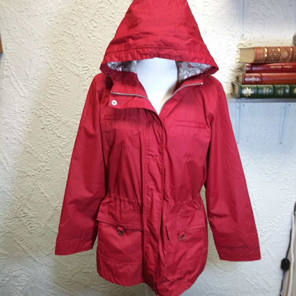 Radiance Free Country Large Red Rain Jacket